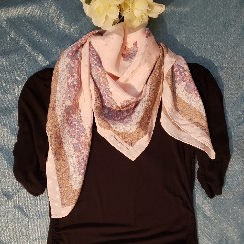 Ginnie Johansen Scarf Wrap